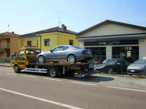 Soccorso stradale a Carpi H24. Sede Idea Auto con carroattrezzi e Maserati